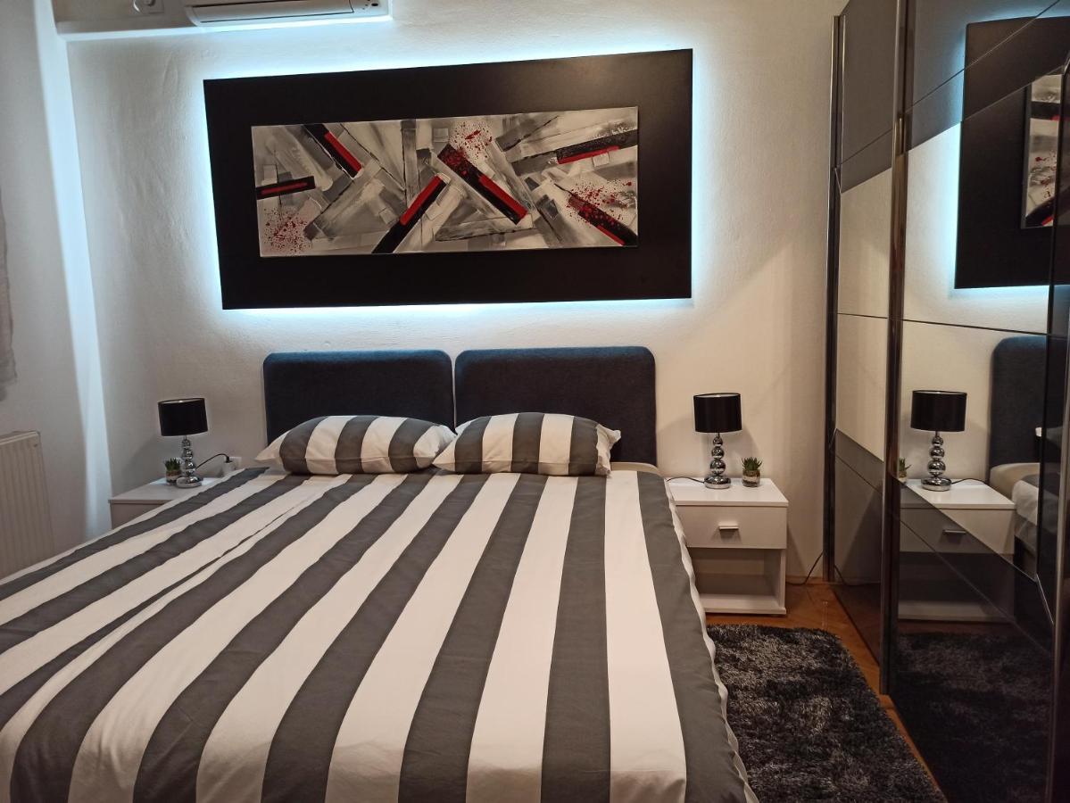 Apartman Aurelius - Private Parking Осиек Экстерьер фото